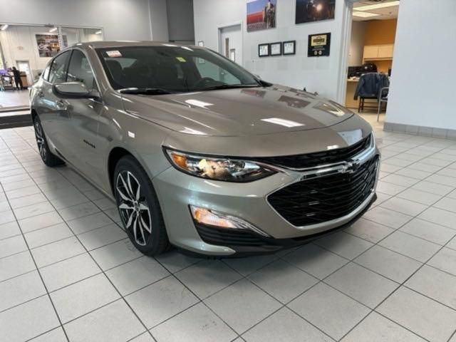 new 2025 Chevrolet Malibu car, priced at $23,490