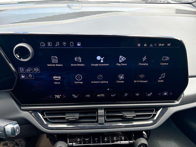 new 2025 Chevrolet Equinox EV car, priced at $28,395