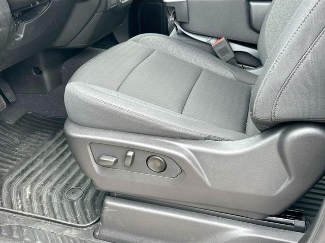 new 2024 Chevrolet Silverado 1500 car, priced at $35,995