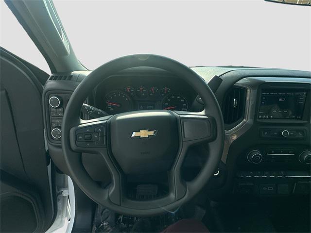 new 2025 Chevrolet Silverado 1500 car, priced at $38,250