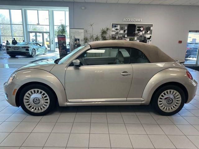 used 2013 Volkswagen Beetle car, priced at $15,060