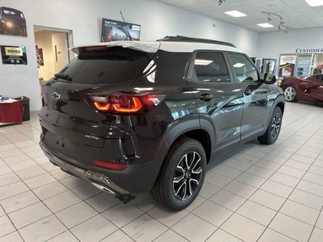 new 2025 Chevrolet TrailBlazer car, priced at $28,795