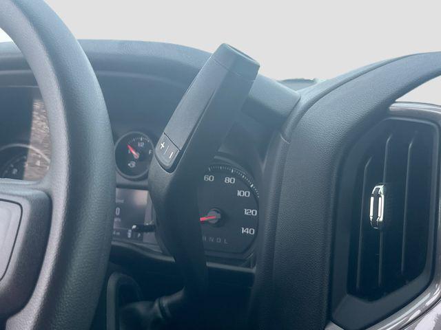 new 2024 Chevrolet Silverado 1500 car, priced at $35,995