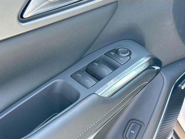 new 2025 Chevrolet Traverse car, priced at $47,177