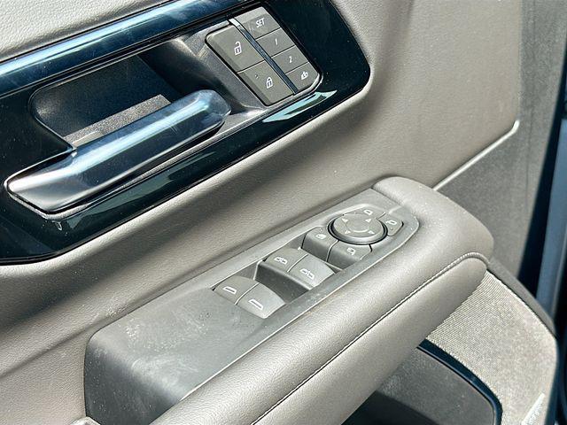 new 2025 Chevrolet Tahoe car, priced at $71,769