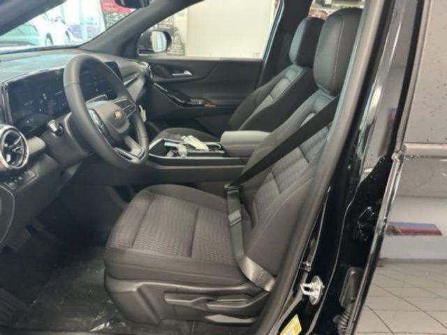 new 2026 Chevrolet Equinox car, priced at $28,951