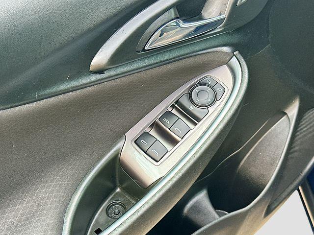 used 2021 Chevrolet Malibu car, priced at $14,286