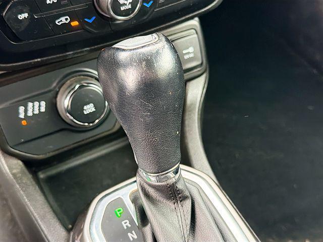 used 2021 Jeep Renegade car, priced at $16,283