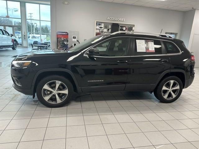 used 2020 Jeep Cherokee car, priced at $19,849