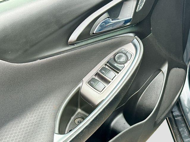 used 2017 Chevrolet Malibu car, priced at $12,269