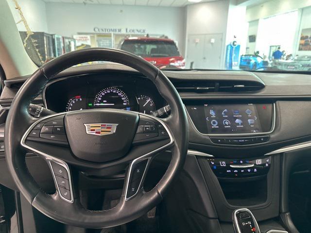 used 2018 Cadillac XT5 car