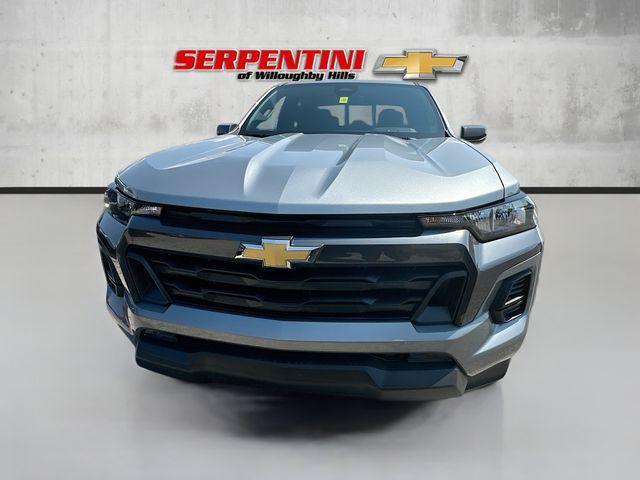 new 2024 Chevrolet Colorado car, priced at $33,500