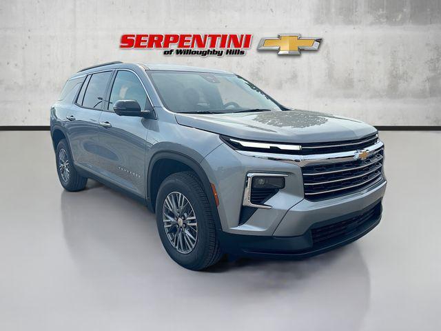 new 2025 Chevrolet Traverse car, priced at $40,536