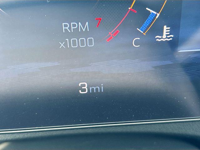 new 2025 Chevrolet Traverse car, priced at $40,536