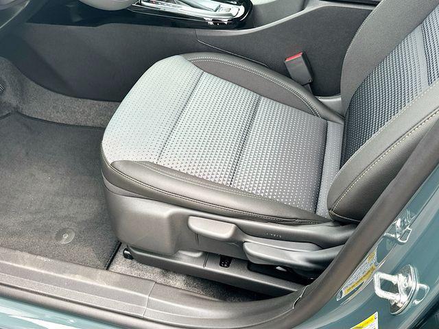 new 2025 Chevrolet Trax car, priced at $21,785