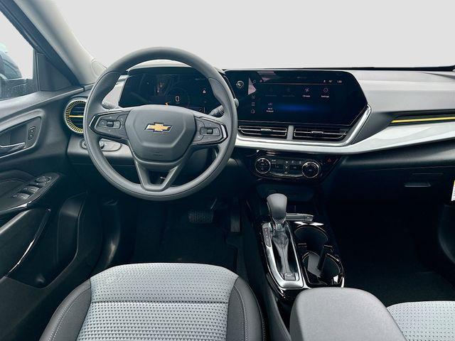 new 2025 Chevrolet Trax car, priced at $21,785