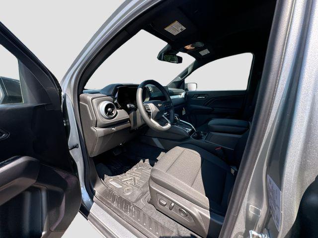 new 2025 Chevrolet Colorado car, priced at $35,000