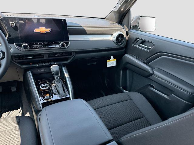 new 2025 Chevrolet Colorado car, priced at $35,000