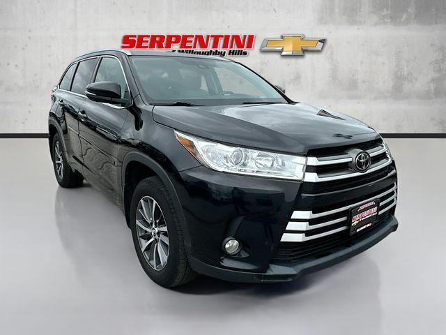 used 2018 Toyota Highlander car, priced at $25,943