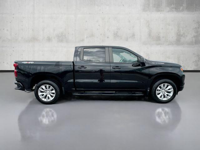 new 2024 Chevrolet Silverado 1500 car, priced at $35,995