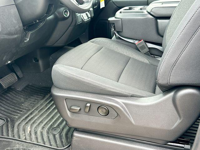 new 2024 Chevrolet Silverado 1500 car, priced at $39,495