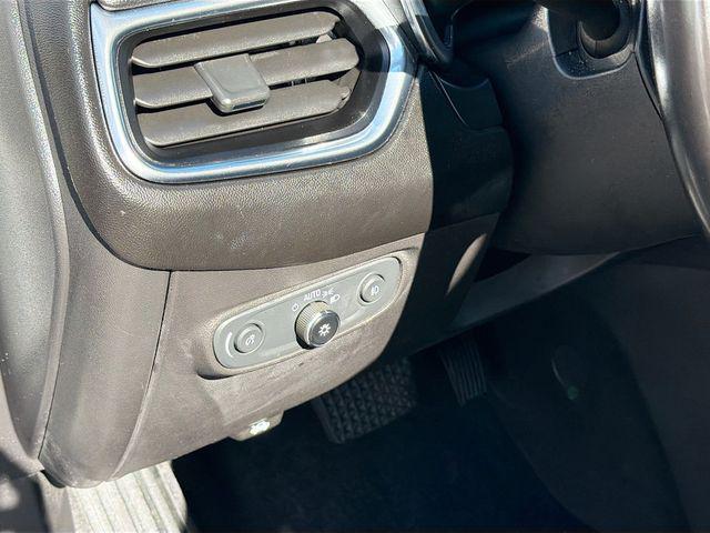 used 2020 Chevrolet Equinox car, priced at $9,389