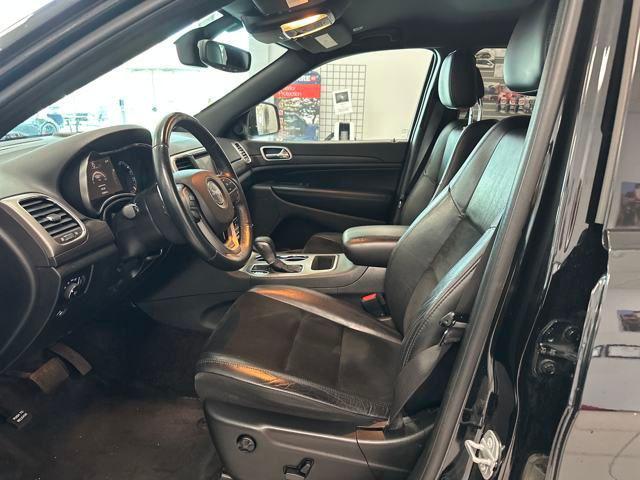 used 2017 Jeep Grand Cherokee car, priced at $17,366