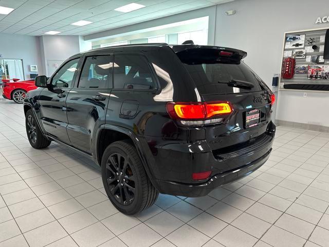 used 2017 Jeep Grand Cherokee car, priced at $17,366