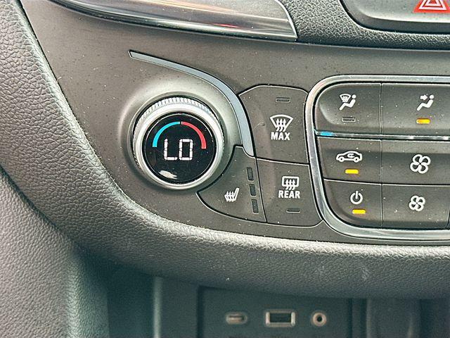 used 2019 Chevrolet Equinox car, priced at $17,274