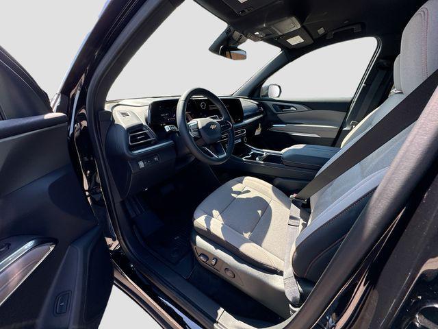 new 2025 Chevrolet Traverse car, priced at $41,426