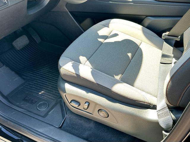 new 2025 Chevrolet Traverse car, priced at $41,426