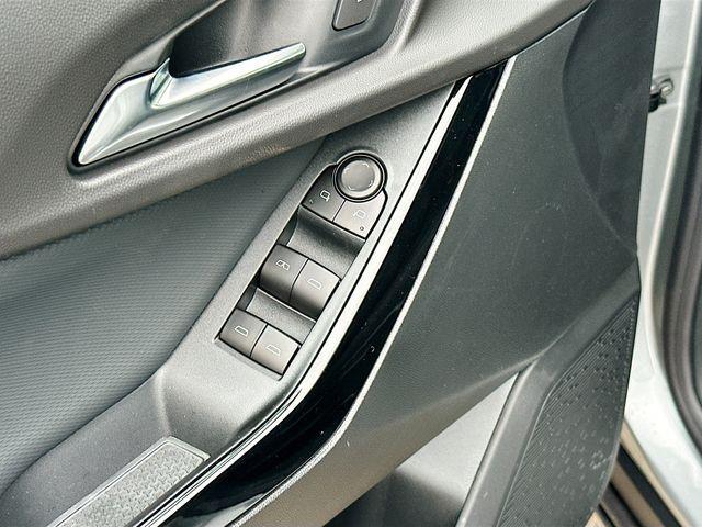 new 2026 Chevrolet Equinox car, priced at $24,889