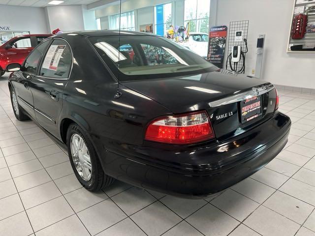 used 2005 Mercury Sable car, priced at $4,598