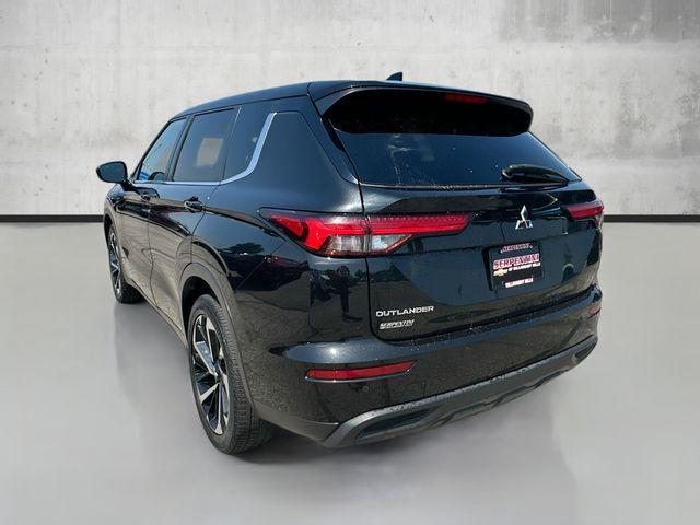 used 2022 Mitsubishi Outlander car, priced at $17,641