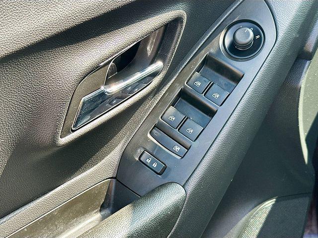 used 2022 Chevrolet Trax car, priced at $14,729