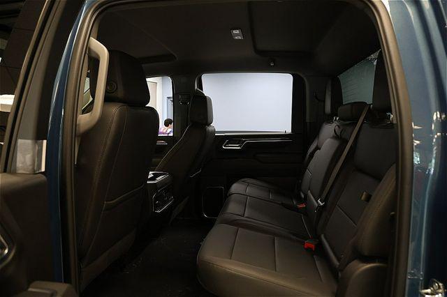 new 2025 Chevrolet Silverado 2500 car, priced at $65,286