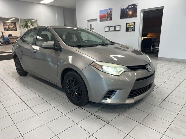 used 2016 Toyota Corolla car, priced at $9,998