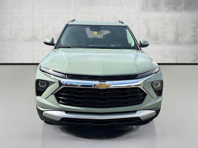 new 2026 Chevrolet TrailBlazer car, priced at $28,815