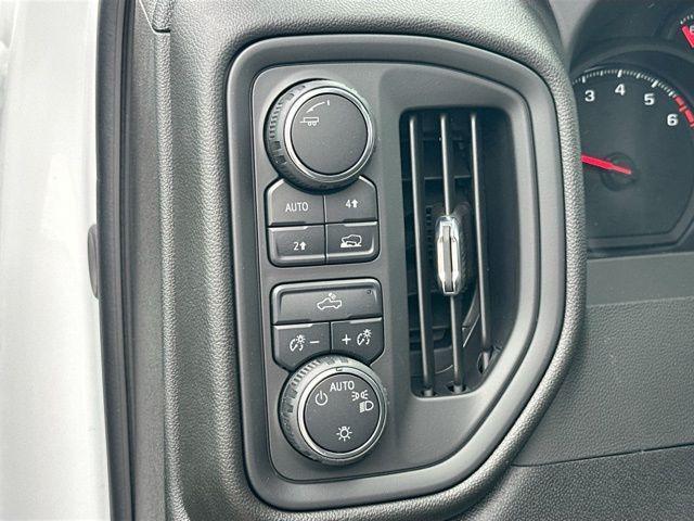 new 2025 Chevrolet Silverado 1500 car, priced at $35,995