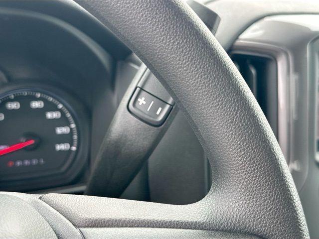 new 2025 Chevrolet Silverado 1500 car, priced at $35,995