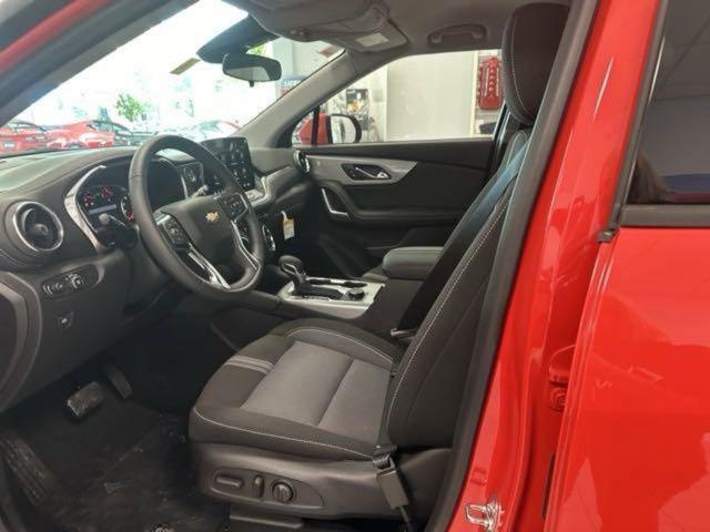 new 2025 Chevrolet Blazer car, priced at $32,999