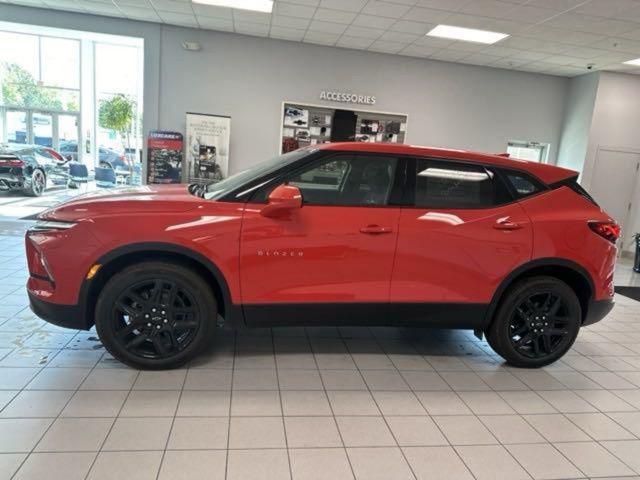 new 2025 Chevrolet Blazer car, priced at $32,999