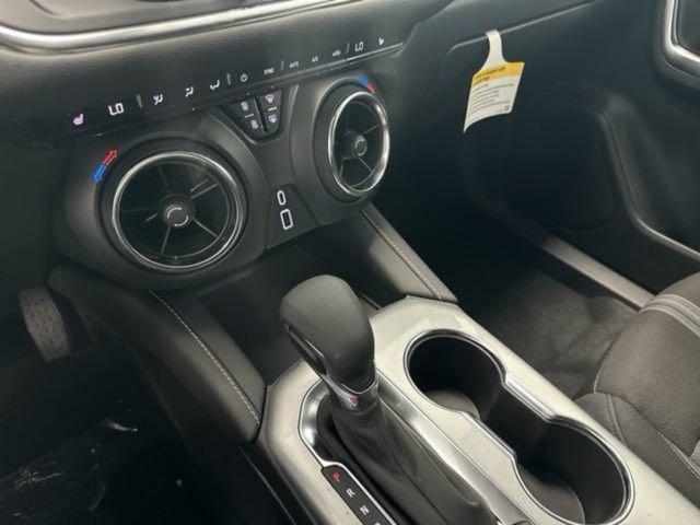new 2025 Chevrolet Blazer car, priced at $32,999