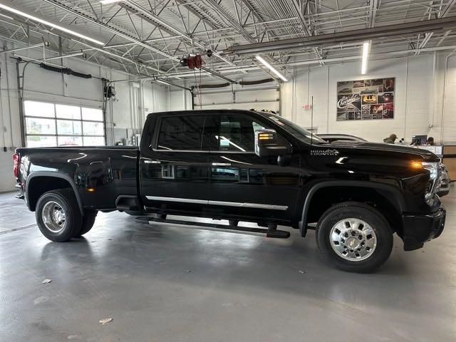 new 2024 Chevrolet Silverado 3500 car, priced at $84,950