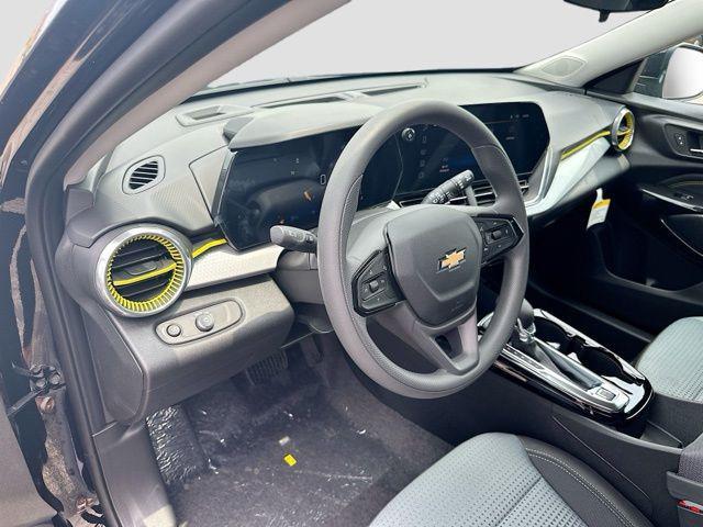 new 2025 Chevrolet Trax car, priced at $21,785