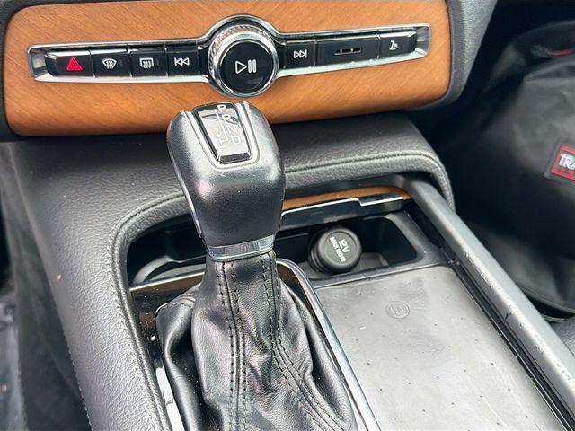 used 2021 Volvo XC90 car, priced at $27,949