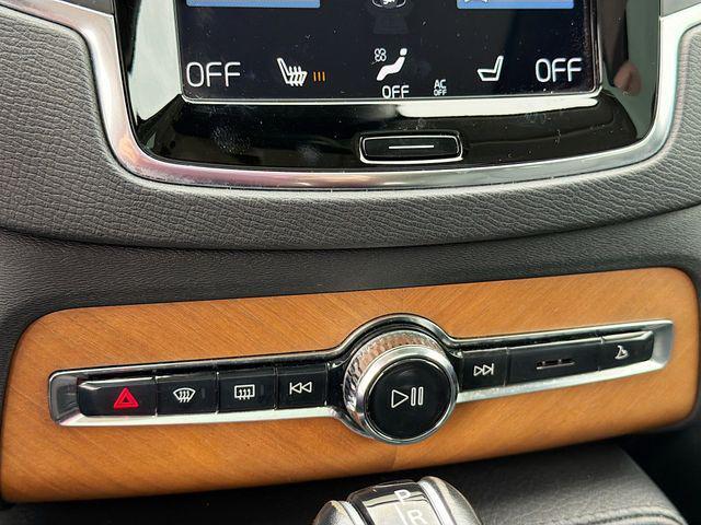 used 2021 Volvo XC90 car, priced at $27,949