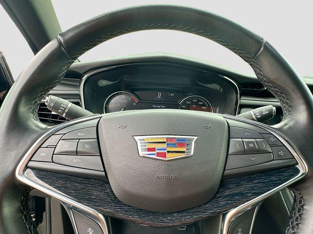 used 2021 Cadillac XT5 car, priced at $30,400