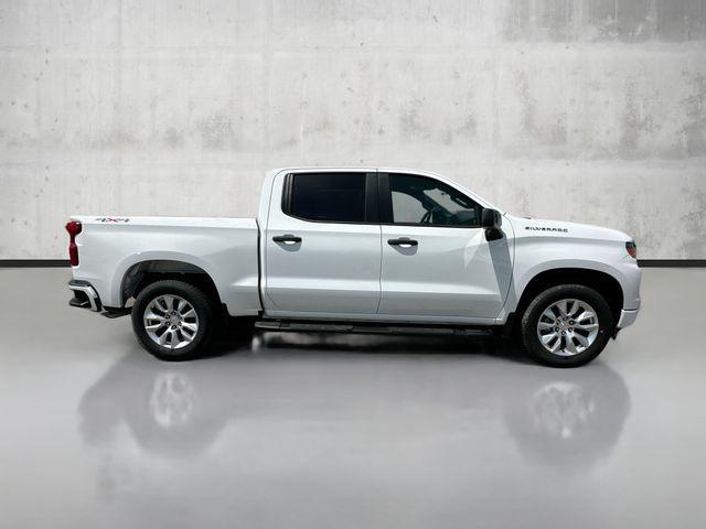 new 2024 Chevrolet Silverado 1500 car, priced at $35,995