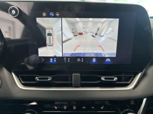 new 2026 Chevrolet Equinox car, priced at $26,995